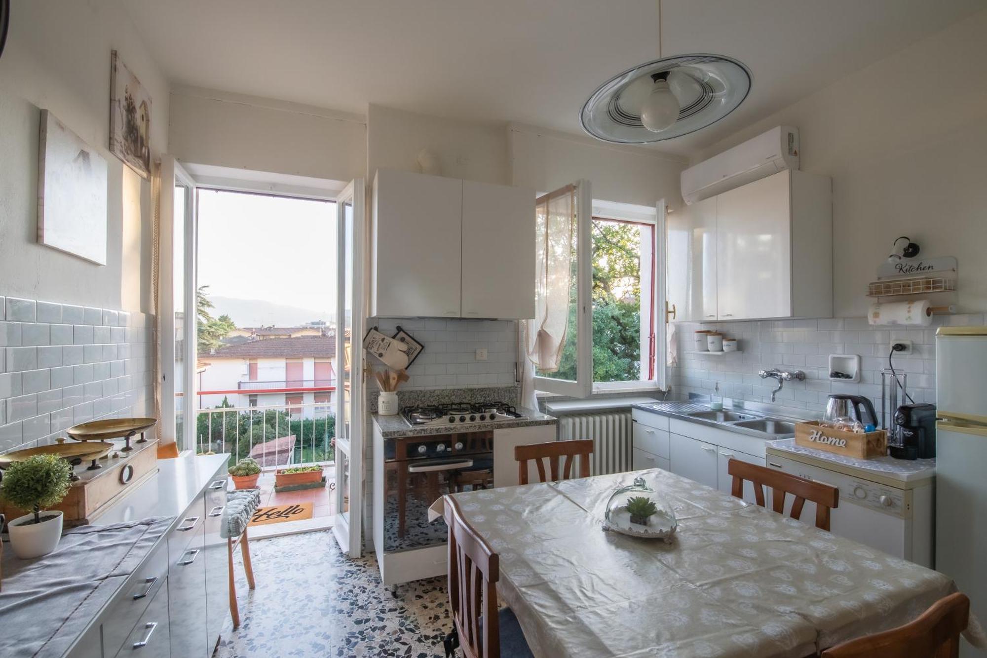 ארצו Domus Umberto - Guest House מראה חיצוני תמונה